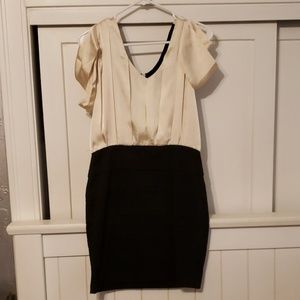 Cream/black bodycon dress